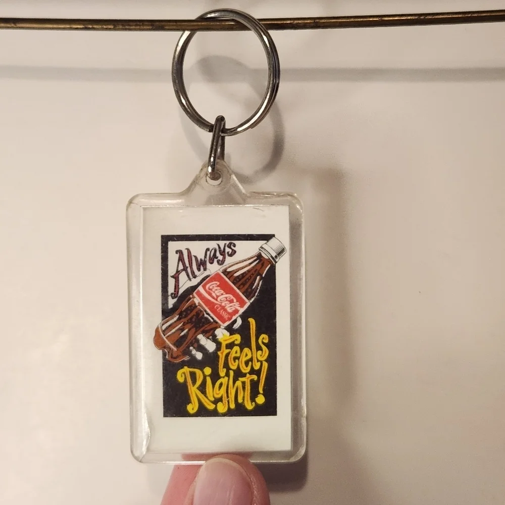 3 1/2” Vintage 1990s Classic Coca Cola “Always Feels Right” Keychain